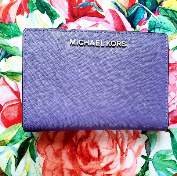 Michael Kors Handbags - Michael Kors- Bifold Wallet